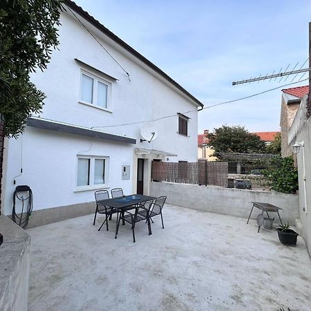 Holiday Home 오미살즈 외부 사진