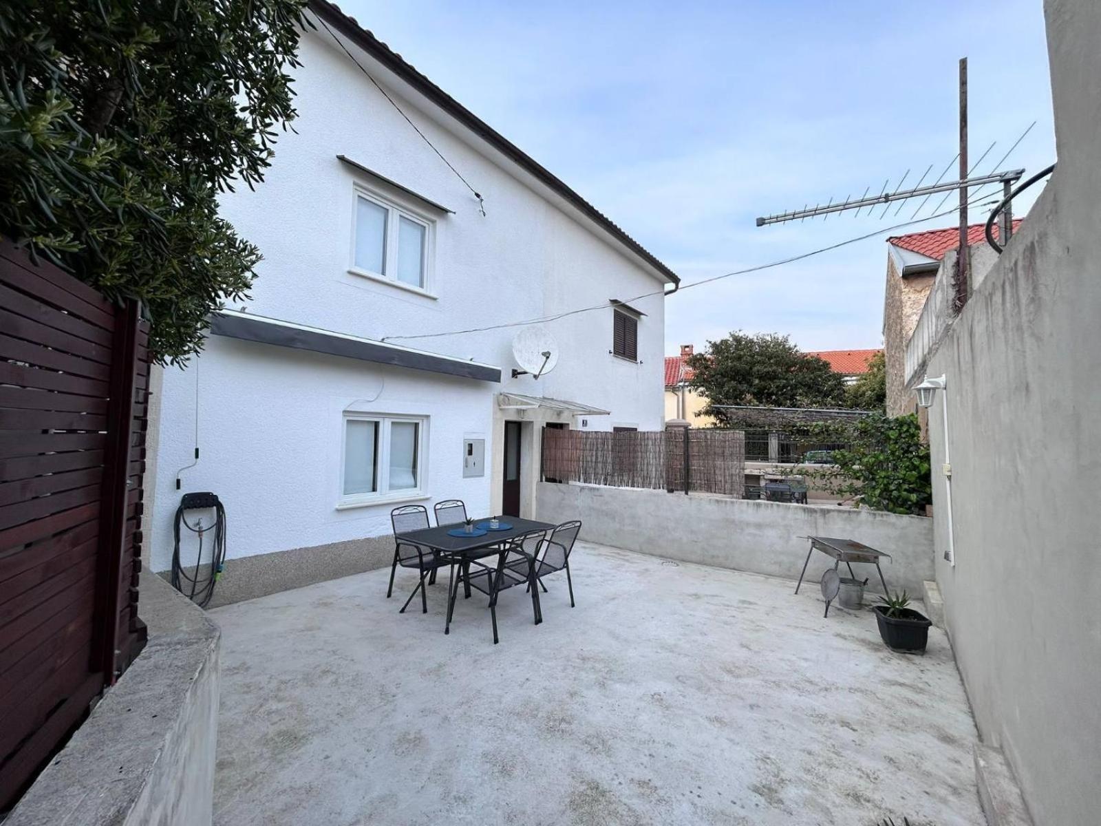 Holiday Home 오미살즈 외부 사진